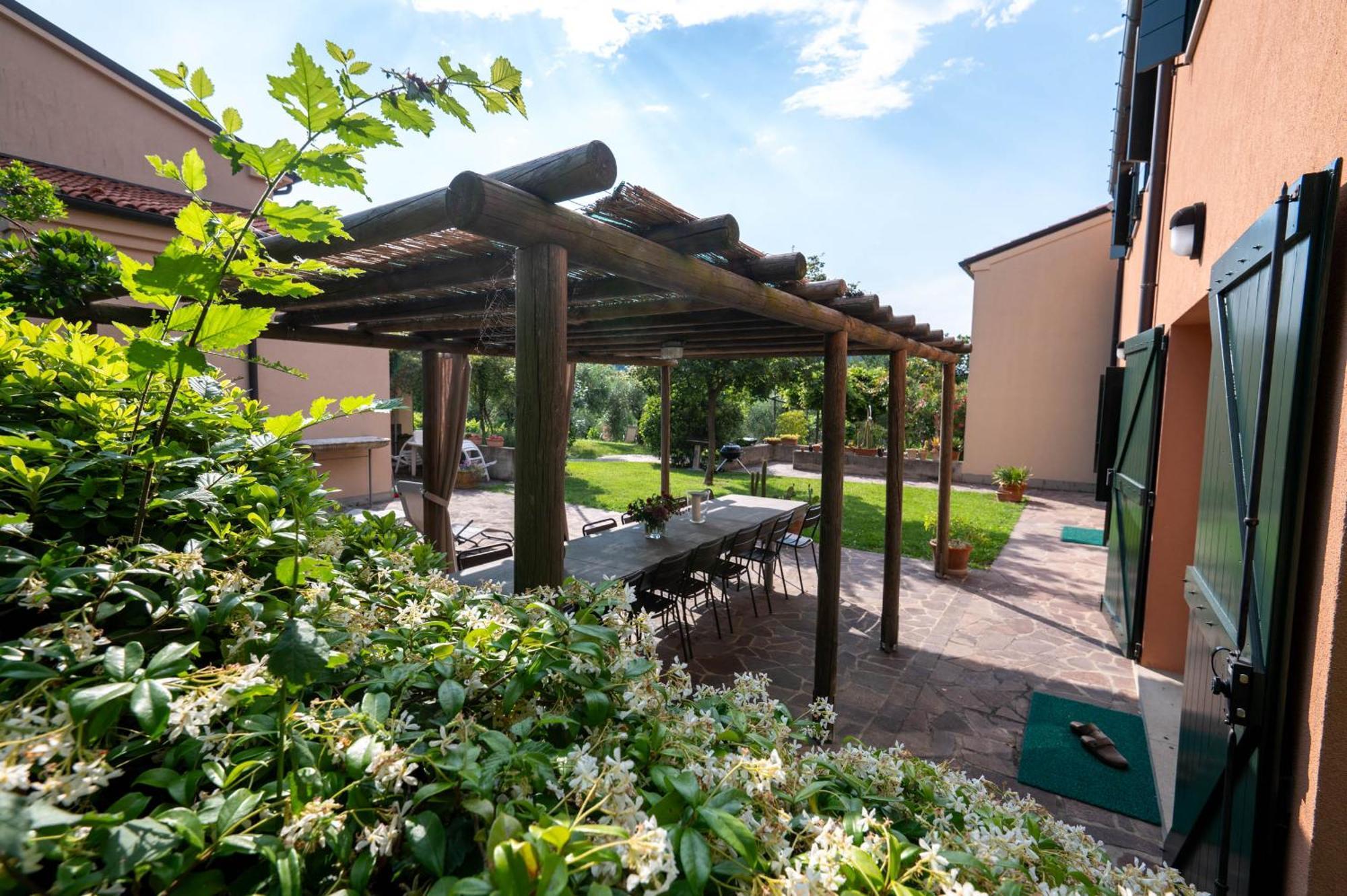 Agriturismo Terre Bianche Теоло Экстерьер фото